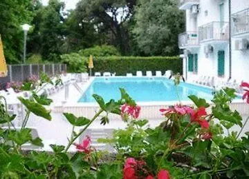 Hotel Promenade Simple 3*